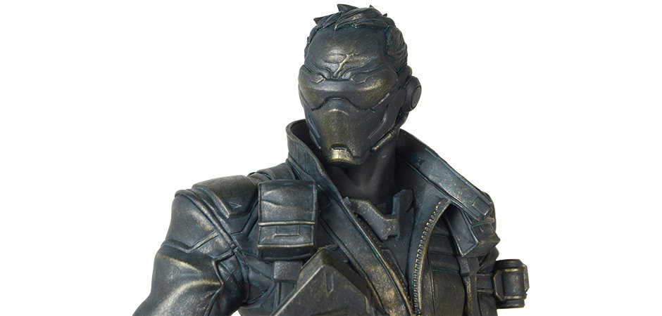 soldier 76 collector's edition statue