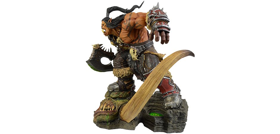 Blizzard World of Warcraft Grommash Hellscream Statue  