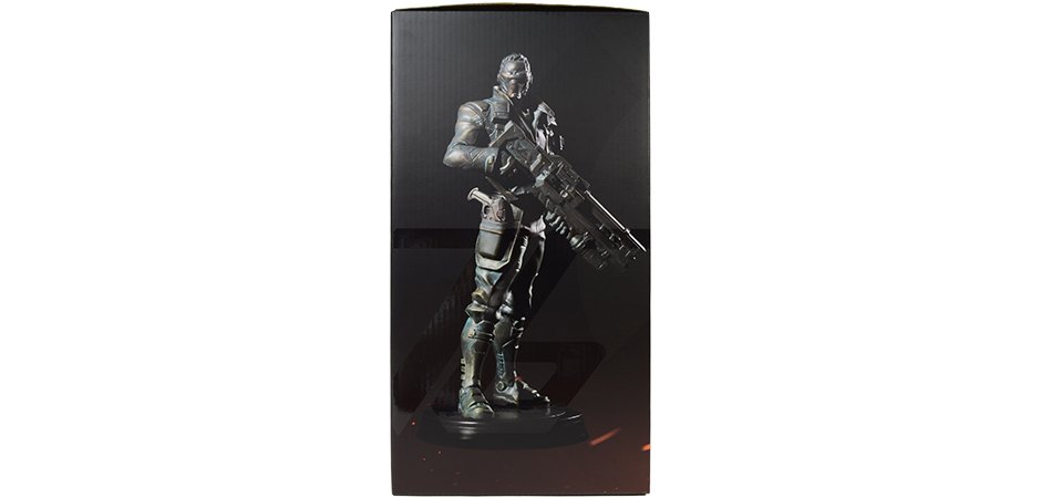 Blizzard Soldier 76 Overwatch Resin Statue Packaging