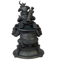 The Lost Vikings Statue by Blizzard (back)
